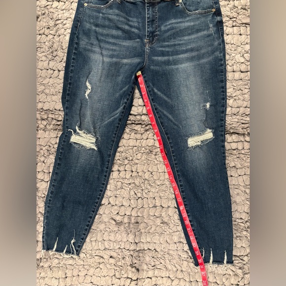 Pistola lanissa distressed raw hem denim - Picture 7 of 7